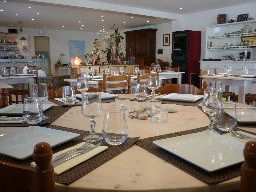 Hotel De La Petite Plage Saint-Georges-d'Oleron Ngoại thất bức ảnh